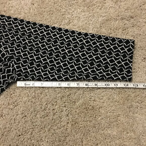 Jones New York B&W Live Wire Pattern Stretchy Dress Shirt - Picture 15 of 15